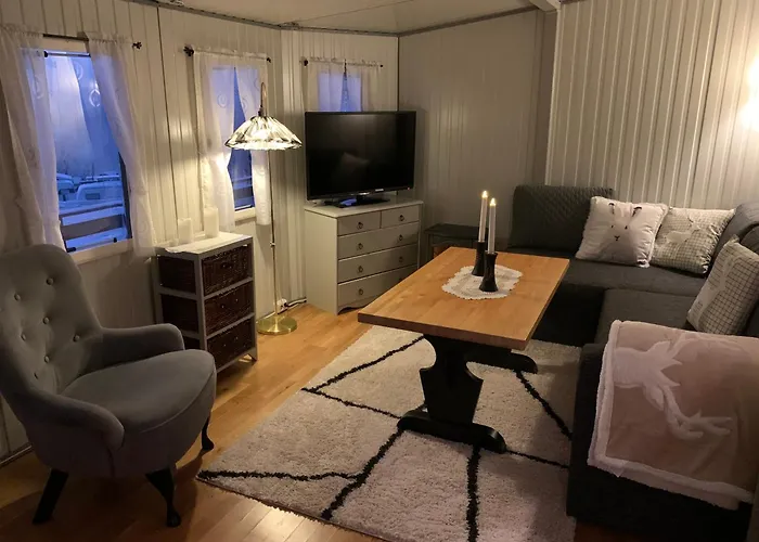 Hagen Mini Hus * Kjerrvika